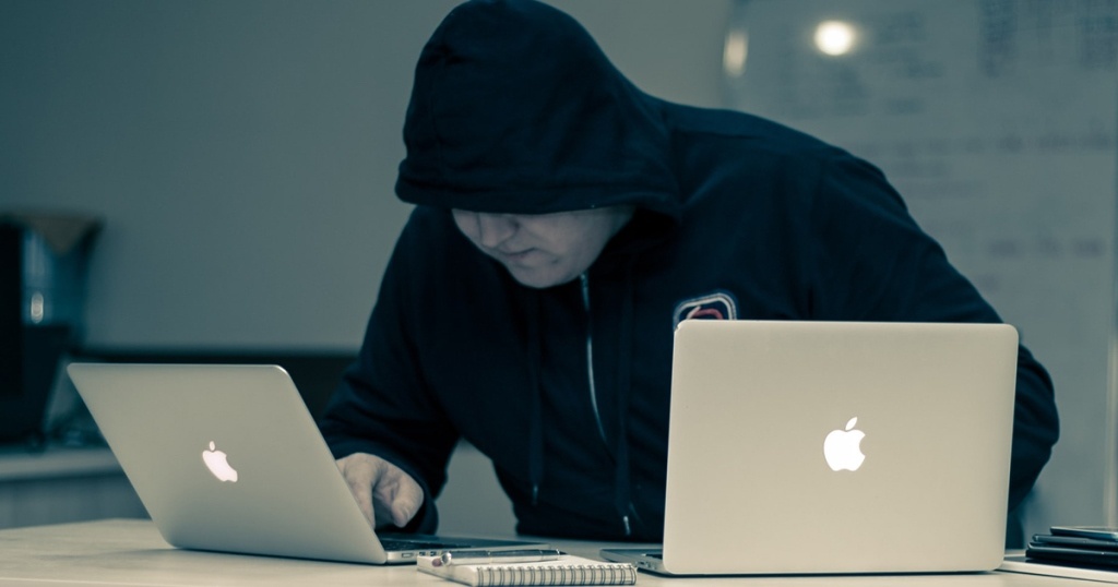 Apa Itu Cybercrime? Kenali Pengertian, Jenis dan Cara Menghindarinya